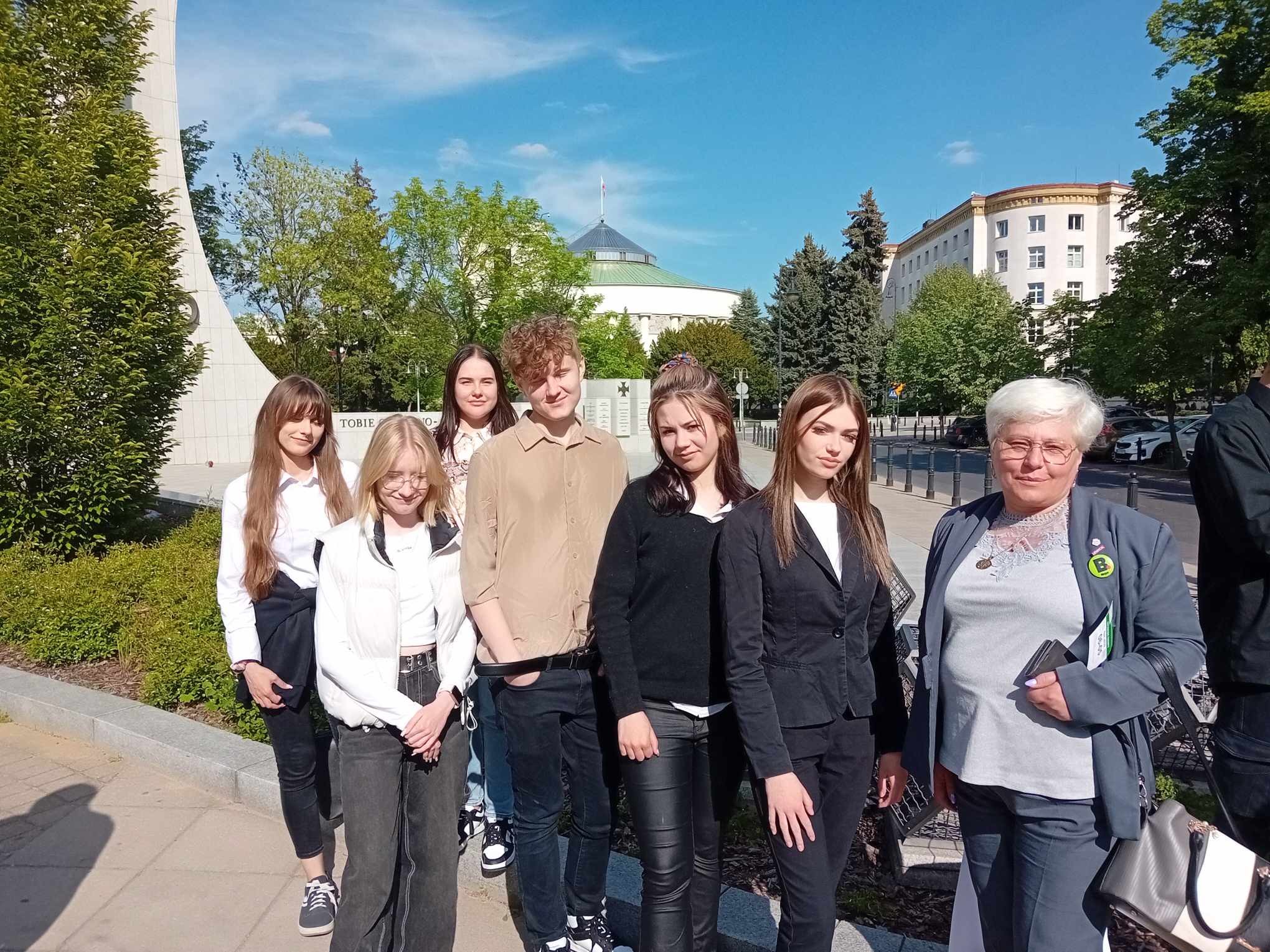 495599104 1260100632569424 6180037655912580136 n